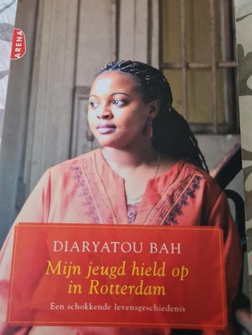 Sam Tabet - Mijn jeugd hield op in Rotterdam beschikbaar voor biedingen