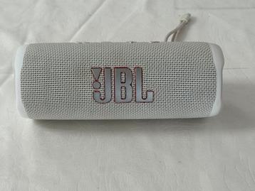 JBL FLIP 6 beschikbaar voor biedingen
