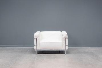 Corbusier LC3 armchairs beschikbaar voor biedingen