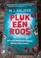 Pluk een roos M.J. Arlidge 9789022581414, Boeken, Ophalen of Verzenden, Zo goed als nieuw