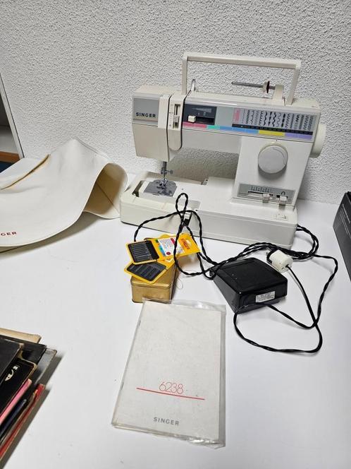 Singer DV9117 naaimachine  voor €75,-, Hobby en Vrije tijd, Naaimachines en Toebehoren, Gebruikt, Overige merken, Ophalen