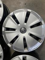 Set stalen velgen met doppen van vw transporter 2023, Ophalen, Bestelwagen, Velg(en), 16 inch