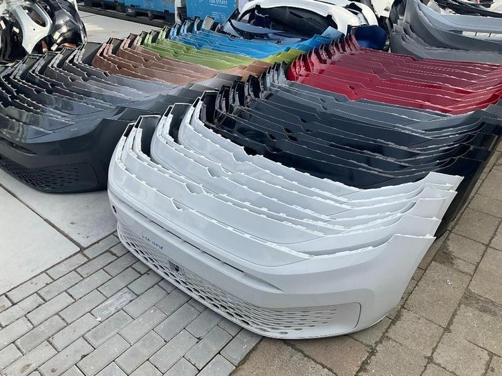 Diverse Bumper Volkswagen CADDY 2K7 2K7807221A Voorbumper, Auto diversen, Tuning en Styling, Ophalen of Verzenden