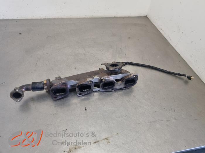 Uitlaatspruitstuk van een Mercedes Vito, Auto-onderdelen, Uitlaatsystemen, Mercedes-Benz, Gebruikt, 3 maanden garantie, Ophalen of Verzenden