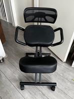 Ergonomische kniestoel - Nieuwstaat!, Ophalen, Zwart, Zo goed als nieuw, Bureaustoel