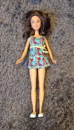 Barbie High school musical 2 Gabriella, Ophalen of Verzenden, Zo goed als nieuw