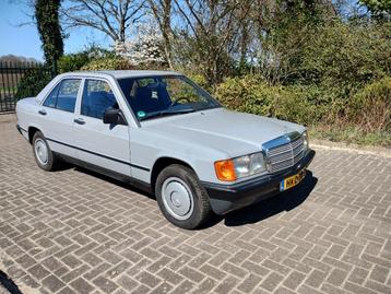 Mercedes 190 bj 1983 1eigenaar alles aanwezig zie foto s beschikbaar voor biedingen
