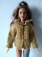 Handgemaakt! Goud gebreide trui of vest voor de Barbiepop, Ophalen of Verzenden, Zo goed als nieuw, Barbie