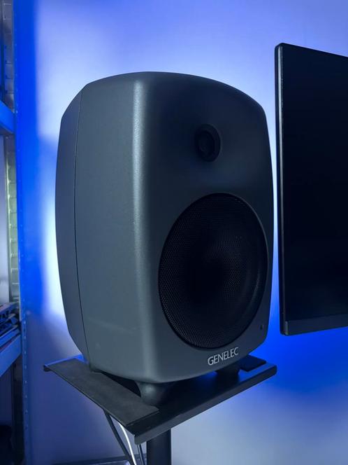Genelec 8040BPM studio monitor set 2jr jong!, Audio, Tv en Foto, Luidsprekers, Zo goed als nieuw, Front, Rear of Stereo speakers