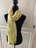 Sjaal geel / groen, Ophalen, Zo goed als nieuw, Maat 46/48 (XL) of groter, Sjaal