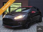 Ford Fiesta 1.0 EcoBoost Red/Black Edition 140PK, Auto's, Voorwielaandrijving, Euro 5, Gebruikt, Zwart