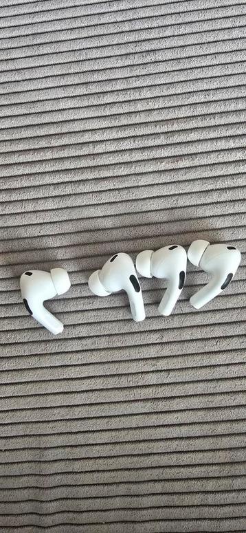 Apple Airpods Pro 2 (2023) - Losse oortjes beschikbaar voor biedingen