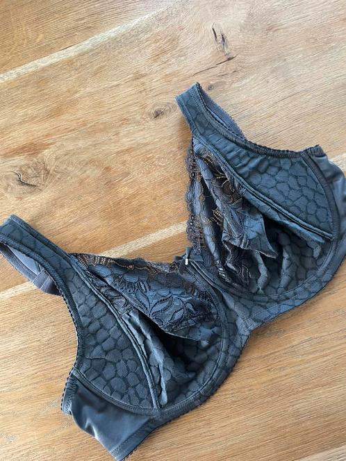 Nieuwe Miss Mary of Sweden BH D95, Kleding | Dames, Ondergoed en Lingerie, BH, Grijs, Ophalen of Verzenden