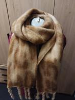 wintersjaal beige, Ophalen of Verzenden, Nieuw, Sjaal