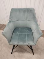 Licht blauwe velvet fauteuil, Ophalen, Zo goed als nieuw, Blauw, Eén