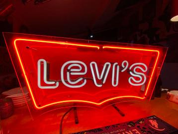 Vintage Levi's Neon Reclamebord Lamp - Zeldzaam Item! beschikbaar voor biedingen