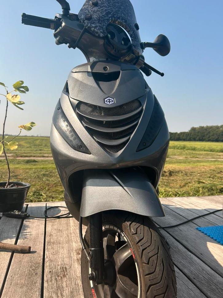 Zip4t 50cc, Fietsen en Brommers, Scooters | Piaggio, Zo goed als nieuw, Zip, Benzine, Ophalen