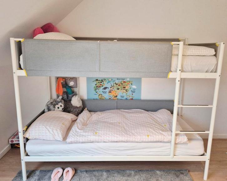Vitval stapelbed ikea, Kinderen en Baby's, Kinderkamer | Stapelbedden en Hoogslapers, Zo goed als nieuw, Stapelbed, Ophalen