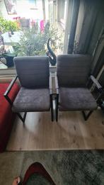 2 eetkamer stoelen alcantara stof. Kleur:Beige., Huis en Inrichting, Stoelen, Overige kleuren, Ophalen of Verzenden, Zo goed als nieuw