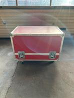 Rode flightcase op wielen stolpcase penn elcom, Muziek en Instrumenten, Behuizingen en Koffers, Ophalen, Zo goed als nieuw