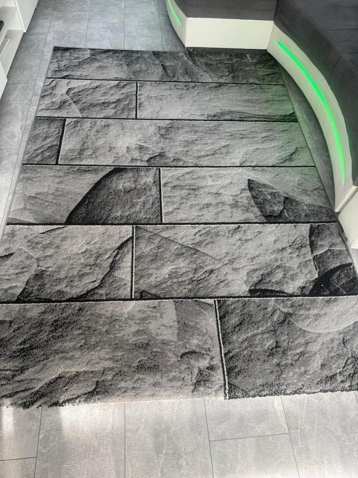 Modern grijze vloerkleed, Huis en Inrichting, Stoffering | Tapijten en Kleden, Zo goed als nieuw, 100 tot 150 cm, 150 tot 200 cm