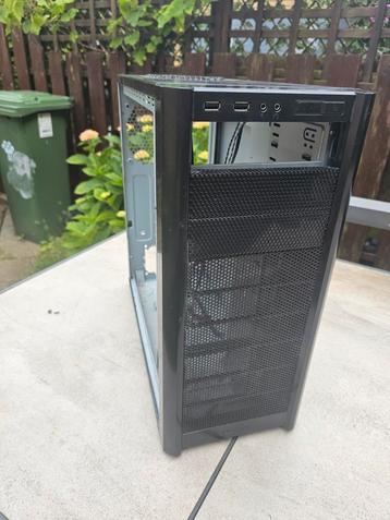 Antec Design behuizing perfect voor vintage computers beschikbaar voor biedingen