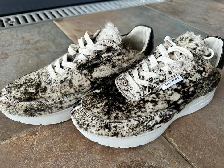 Filling Pieces Limited Edition Cowhide Sneakers Maat 40, Kleding | Dames, Schoenen, Nieuw, Zwart, Ophalen of Verzenden