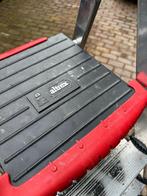 Altrex trap 107 cm bovenste stahoogte, Ophalen, Gebruikt, Trap, Opvouwbaar of Inschuifbaar