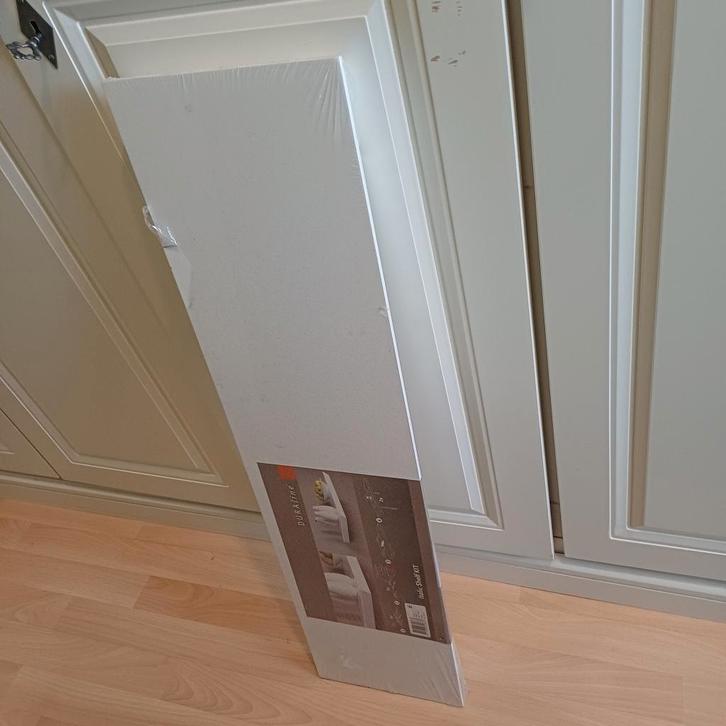 Nieuwe witte zwevende wandplank van Duraline 90x23x4 cm, Huis en Inrichting, Woonaccessoires | Wandplanken en Boekenplanken, Nieuw