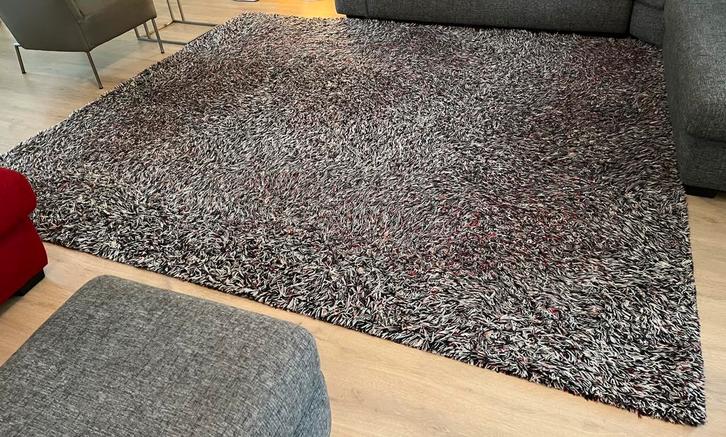 Groot vloerkleed, afkomstig van Millenerpoort, 2,40x2,80m, Huis en Inrichting, Stoffering | Tapijten en Kleden, Zo goed als nieuw