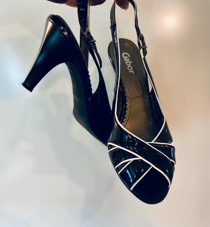 Peeptoe hakken Gabor zwart/wit - maat 38, Kleding | Dames, Schoenen, Gedragen, Schoenen met lage hakken, Zwart, Ophalen of Verzenden