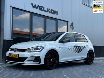 Volkswagen GOLF 2.0 TSI GTI TCR / PANO / Ad. Cruise / NIEUWS beschikbaar voor biedingen