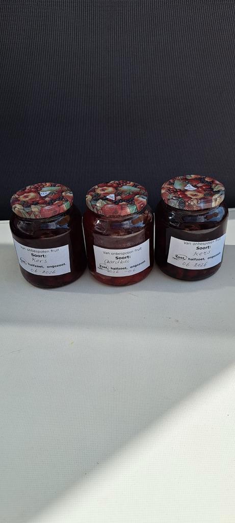 Jam van onbespoten fruit uit eigen tuin, Tuin en Terras, Planten | Fruitbomen, Overige soorten, Minder dan 100 cm, Lente, Ophalen