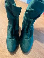 Nikkie Pumps - Maat 38, Kleding | Dames, Schoenen, Pumps, Ophalen of Verzenden, Gedragen, Groen