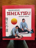 S. Onoda - Basiscursus shiatsu, Astrologie, Overige typen, Ophalen of Verzenden, Zo goed als nieuw