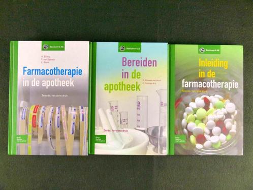 3x Opleidingsboeken voor werken in de apotheek (2008-2009), Boeken, Studieboeken en Cursussen, Gelezen, Alpha, Ophalen of Verzenden