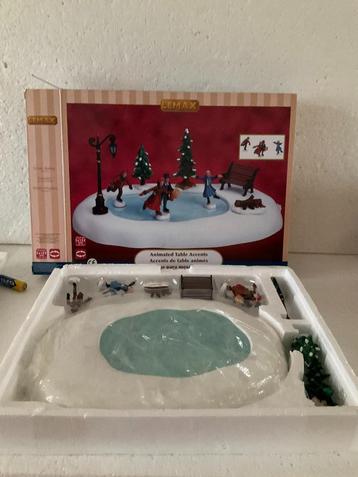 lemax - kerstdorp - animated schaats vijver - 2009 beschikbaar voor biedingen