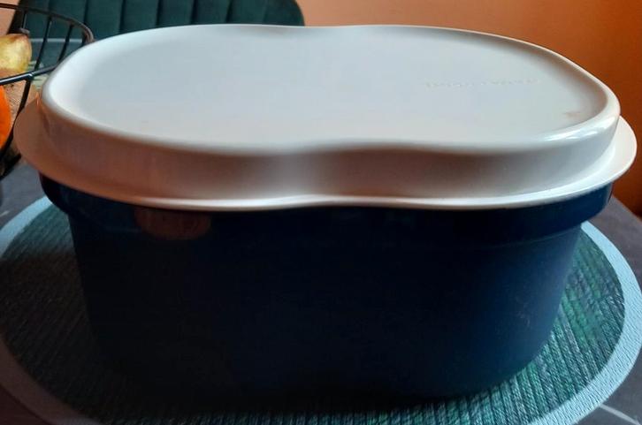 Tupperware Brooddoos met Serveerdeksel, Huis en Inrichting, Keuken | Keukenbenodigdheden, Zo goed als nieuw, Ophalen of Verzenden