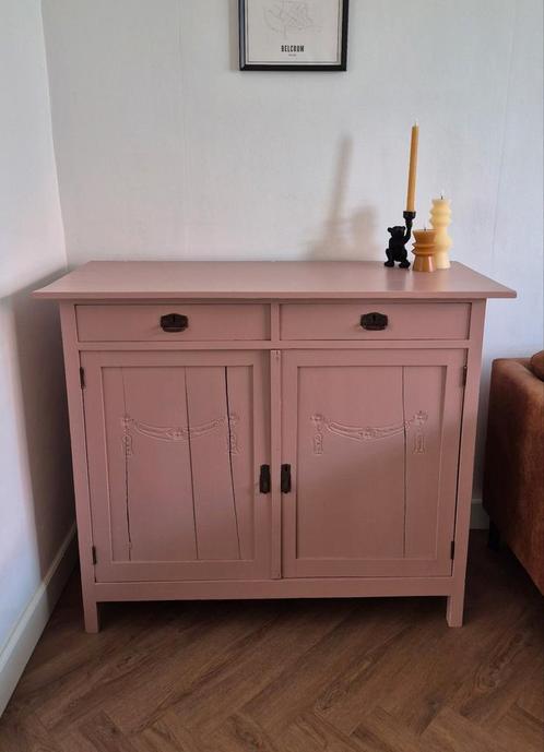 Dressoir/spekkast/meidenkast, Huis en Inrichting, Kasten | Dressoirs, Gebruikt, 100 tot 150 cm, 25 tot 50 cm, Met lade(s), Met deur(en)