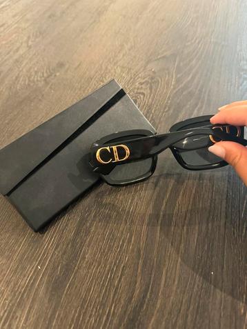 Dior Zonnebril - Zwart beschikbaar voor biedingen