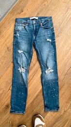 Bershka spijkerbroek/ jeans gaten spetters mt 36 nieuwstaat, Ophalen of Verzenden, Zo goed als nieuw, Blauw, W28 - W29 (confectie 36)