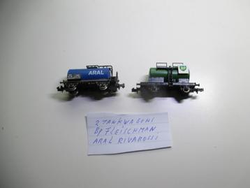 2 tankbenzine wagons 1 x fleischmann en 1 x ravirossi beschikbaar voor biedingen