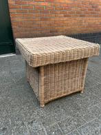Rotan tafel, Huis en Inrichting, Tafels | Bijzettafels, Overige materialen, Vierkant, 55 tot 75 cm, Zo goed als nieuw