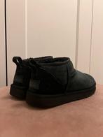 UGGS Classic Mini Ultra laars maat 40, Ophalen, Gedragen, Zwart