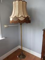 Vintage vloerlamp, koperen voet, Huis en Inrichting, Lampen | Vloerlampen, Ophalen, Gebruikt, Vintage, Metaal