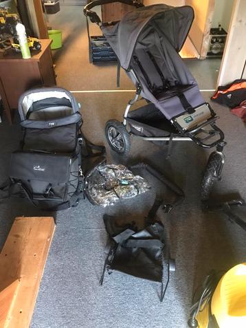 Buggy/kinderen wagen beschikbaar voor biedingen