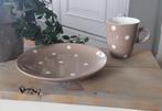 Ontbijtset polkadots / taupe / stippen / Union Pacific Table, Huis en Inrichting, Keuken | Servies, Bord(en), Keramiek, Overige stijlen