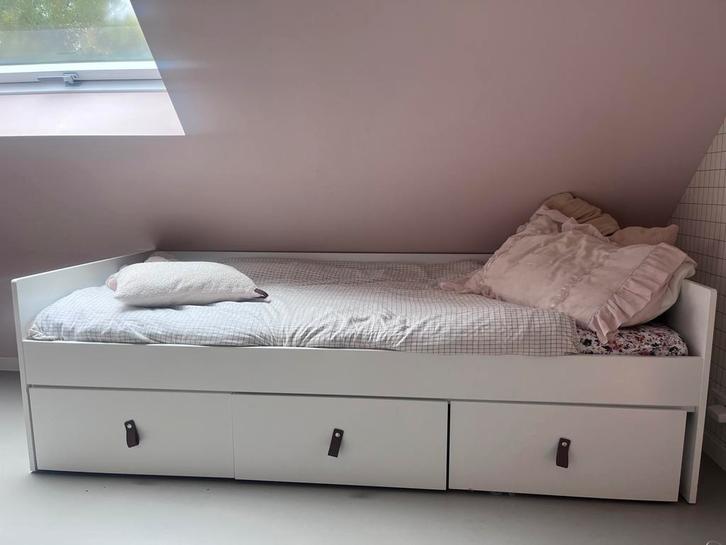 Bopita Indy bedbank, Huis en Inrichting, Slaapkamer | Bedden, Zo goed als nieuw, Eenpersoons, 90 cm, 200 cm, Hout, Wit, Ophalen