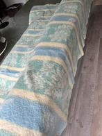Mooie vintage wollen deken van Aabee, Huis en Inrichting, Woonaccessoires | Plaids en Woondekens, Ophalen of Verzenden, Zo goed als nieuw