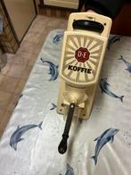 Antieke DE wand koffiemolen, Ophalen